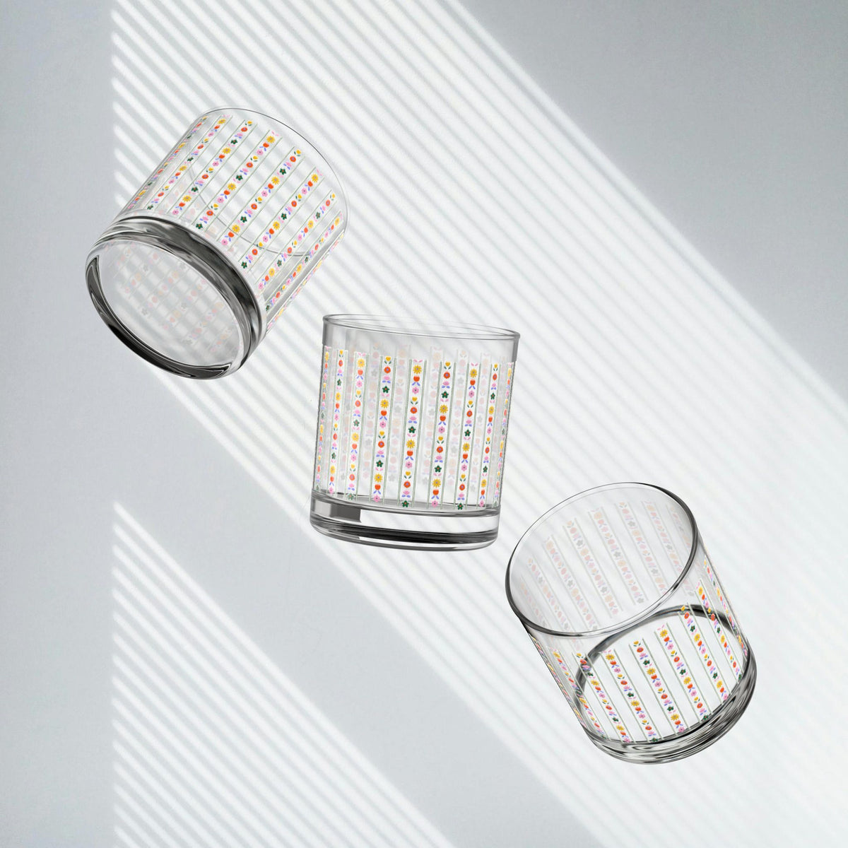 Bloom with Every Sip – Floral Elegance Glass